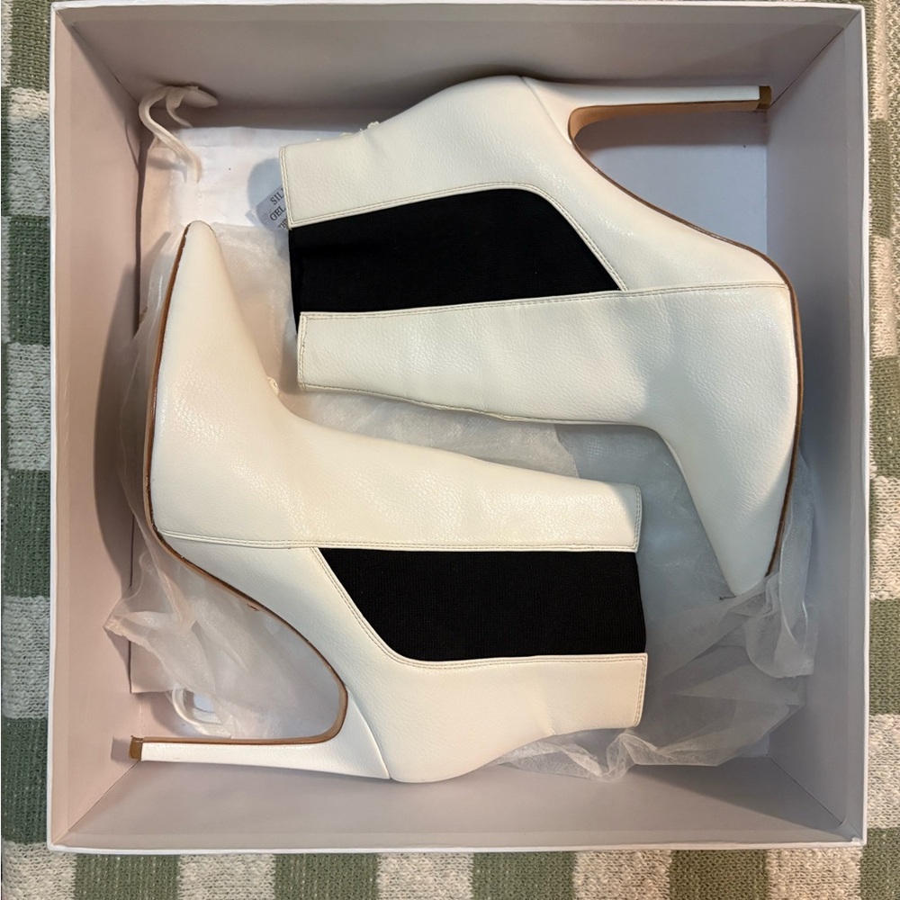 RAYE Niagara Booties in White and Black